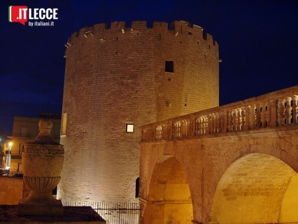 La torre del Parco di Lecce, simbolo e vanto della città!